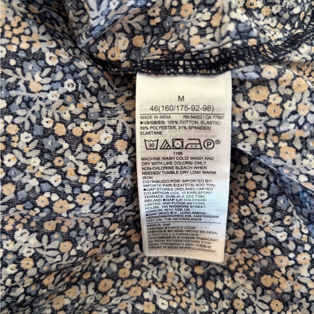 GAP Floral Puff Sleeve Smocked Mini Dress - Picture 7 of 7